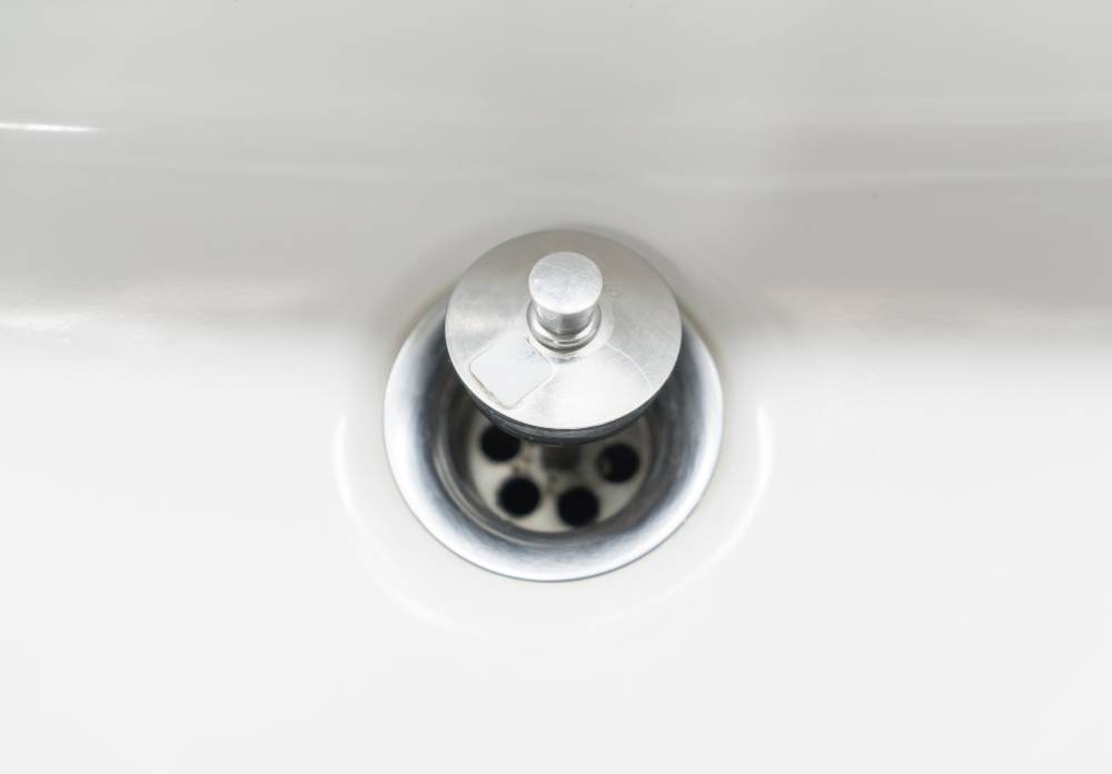 How to Remove a Bathtub Drain Stopper